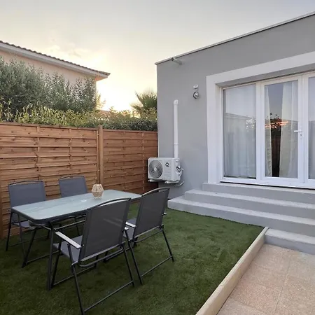 Lejlighed Cocon Design Avec Jardin Prive